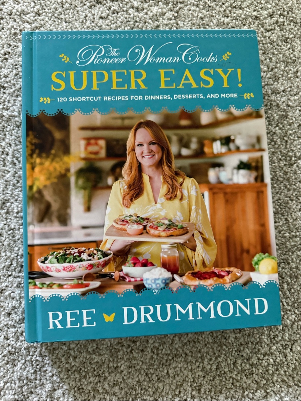 The Pioneer Woman Cooks: Super Easy! by - Ree Drummond - New Never Used!